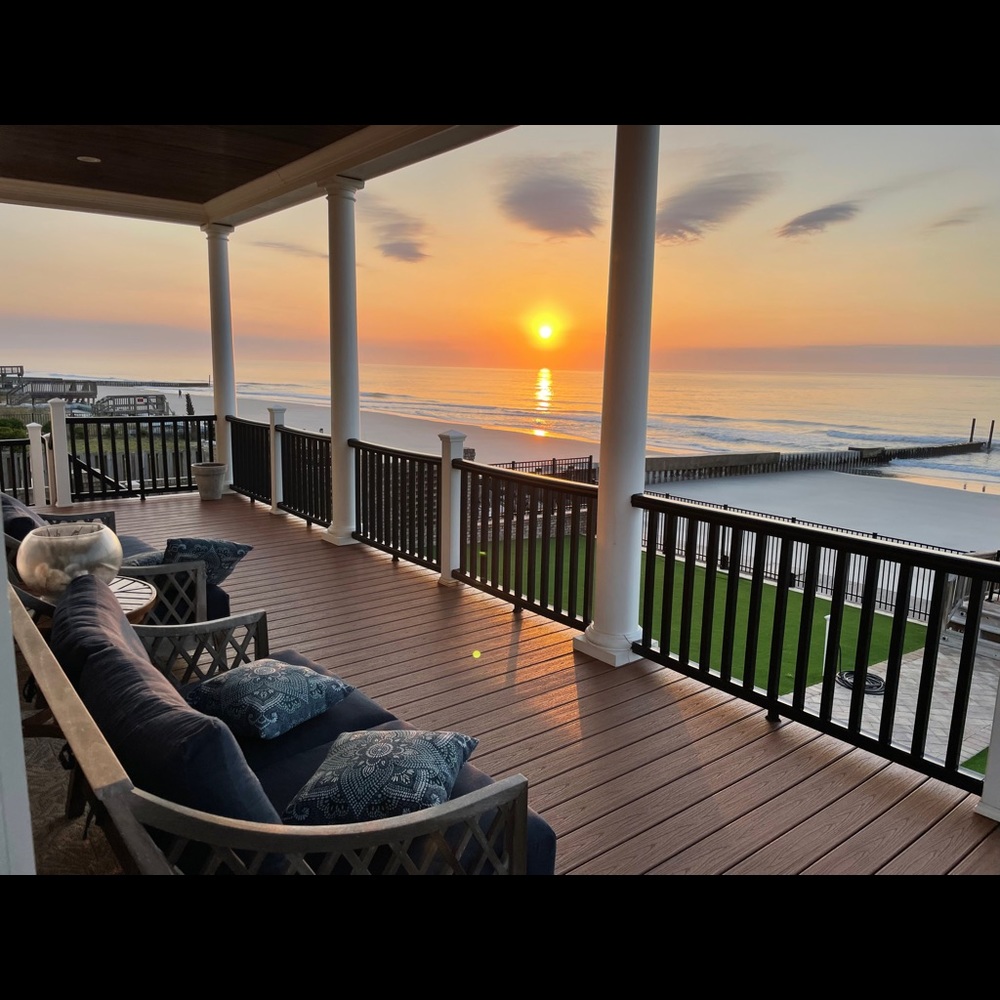 Meet your Posher, Sandy